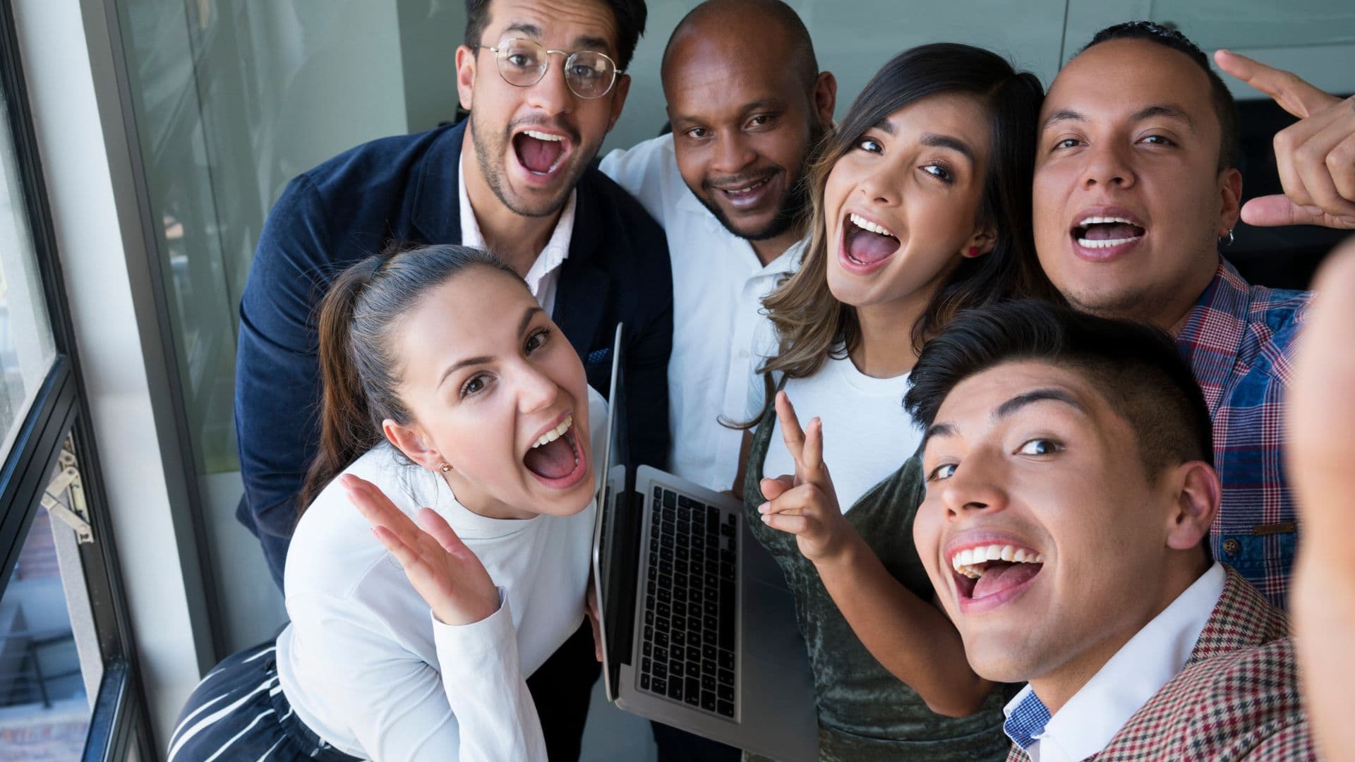 How Do You Make Friends at Work When You're the New Person?